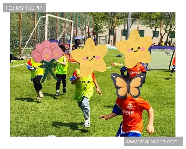 小朋友们化身足球明星展现梦想与激情的精彩瞬间